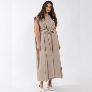 Latitude HALF BELTED MIDI DRESS in Taupe